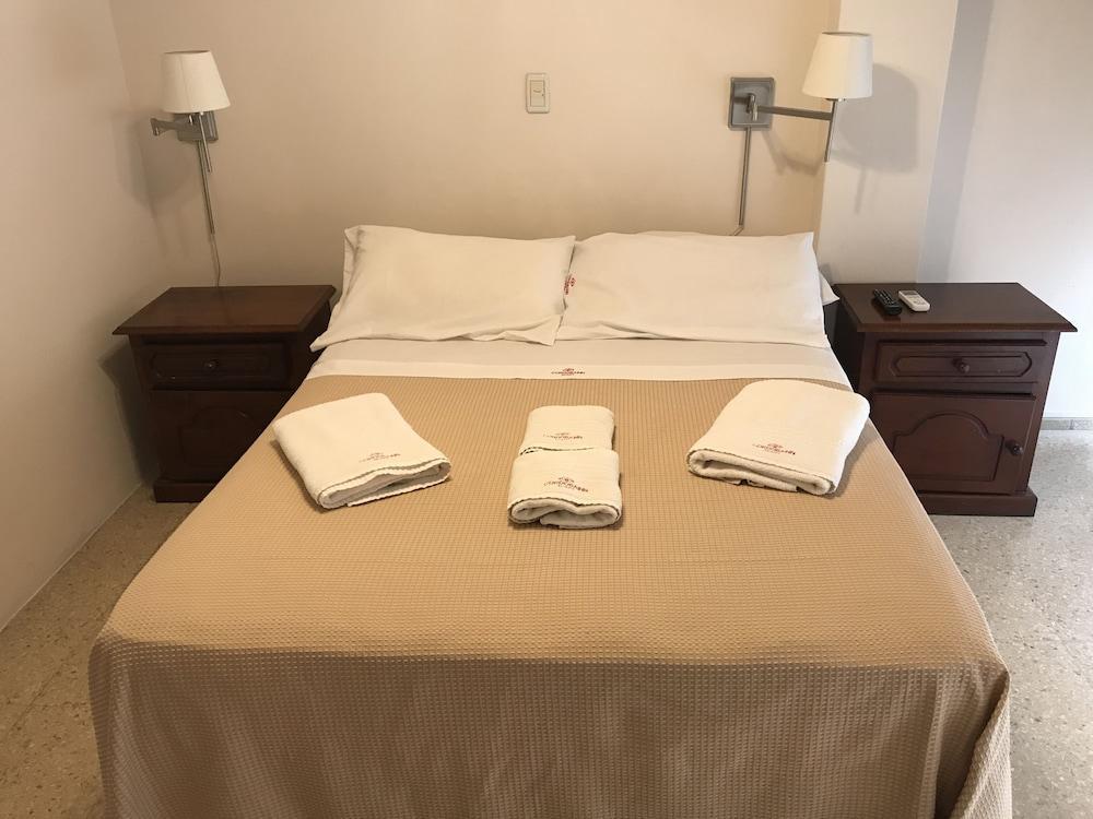 Cordoba Inn Apart Hotel Екстериор снимка
