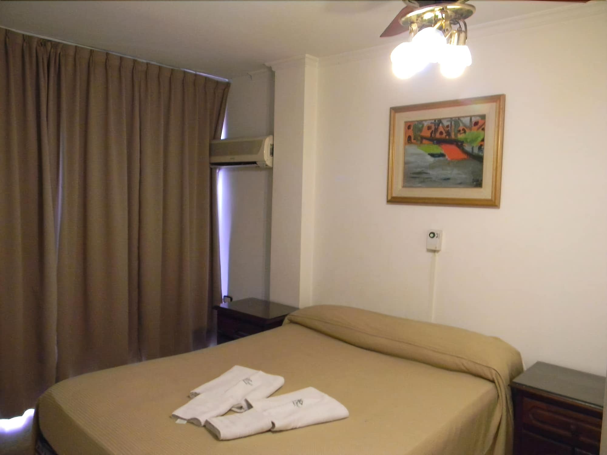 Cordoba Inn Apart Hotel Екстериор снимка